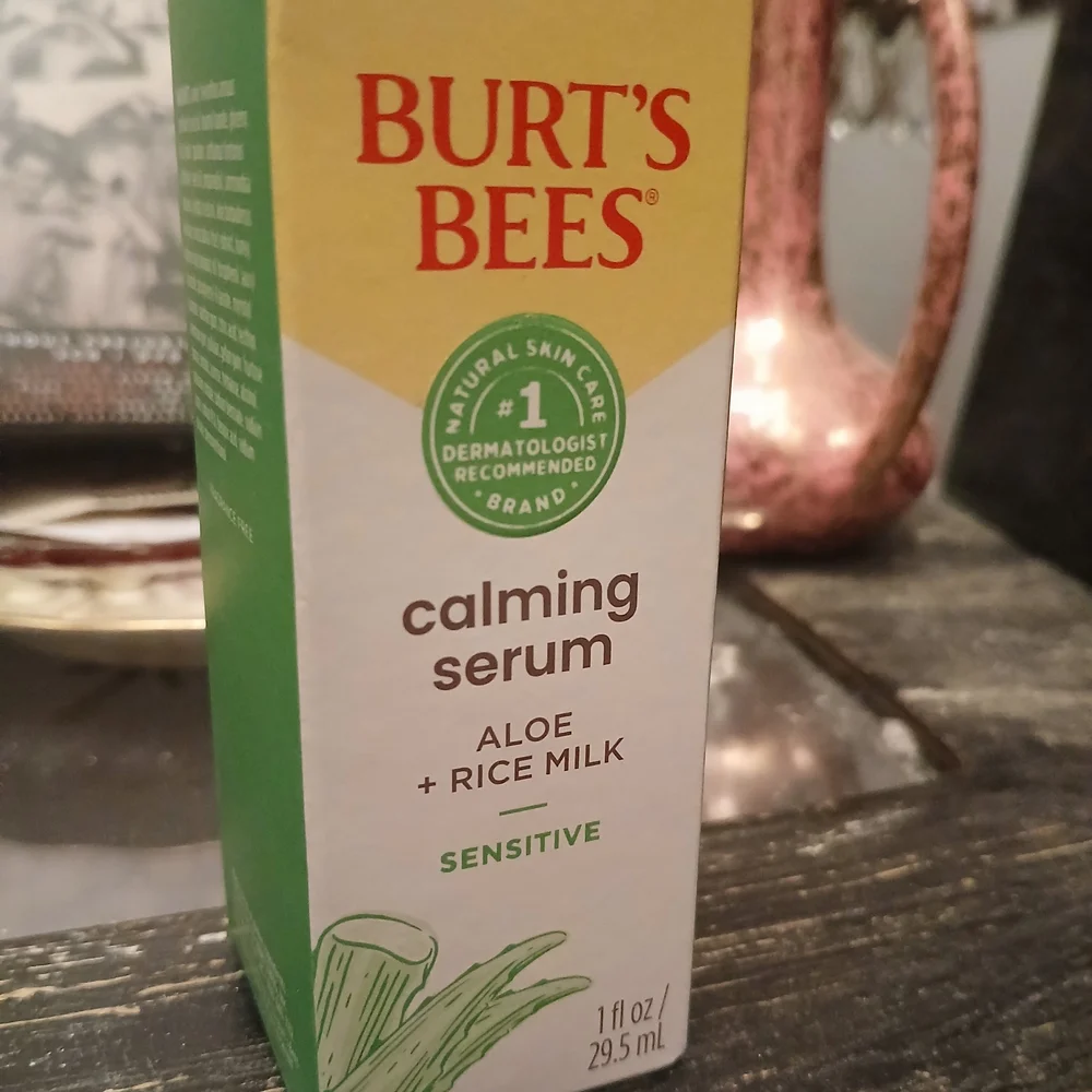 Burt's Bees Calming Serum with Aloe and Rice Milk Sensitive Skincare